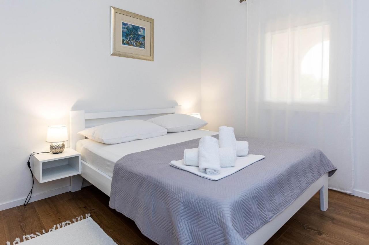 Apartments With A Parking Space Crikvenica - 5589 Екстер'єр фото