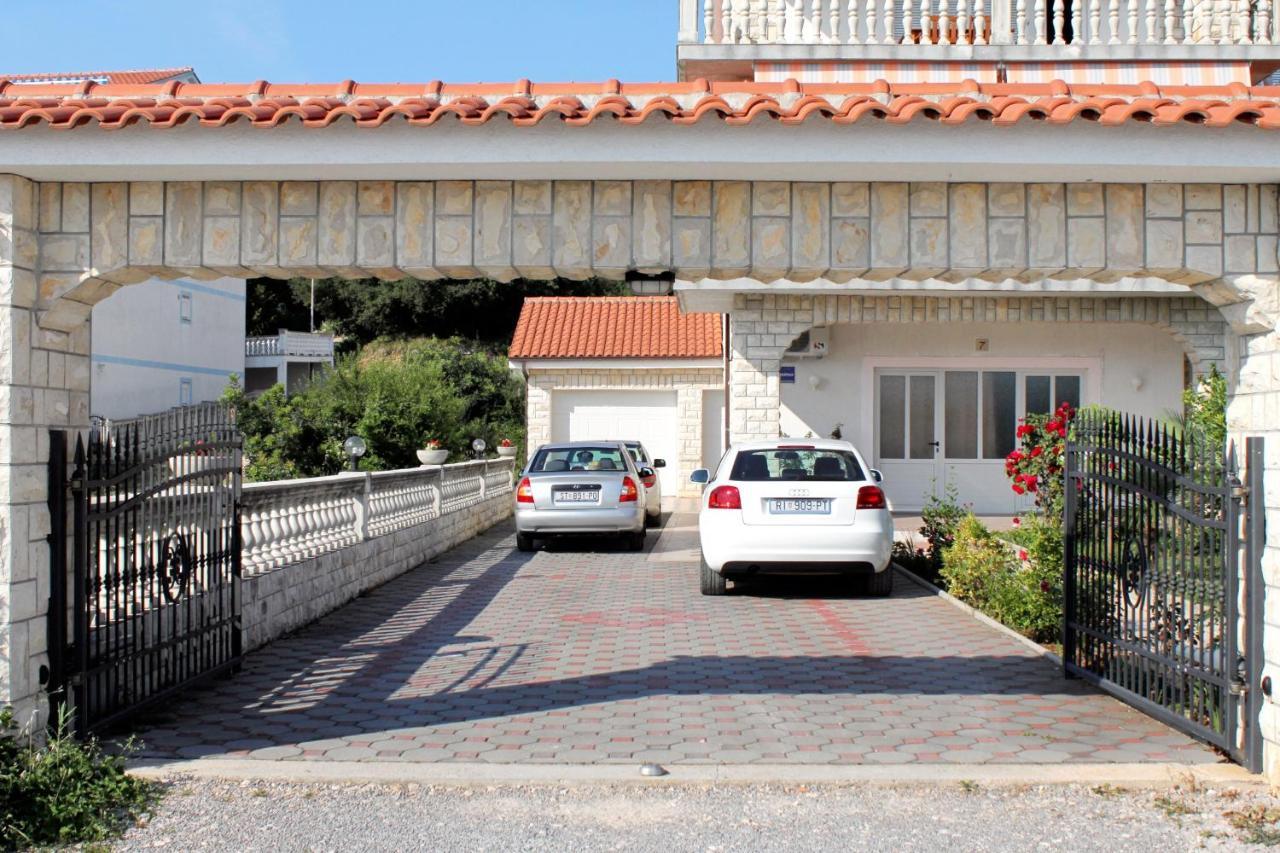 Apartments With A Parking Space Crikvenica - 5589 Екстер'єр фото