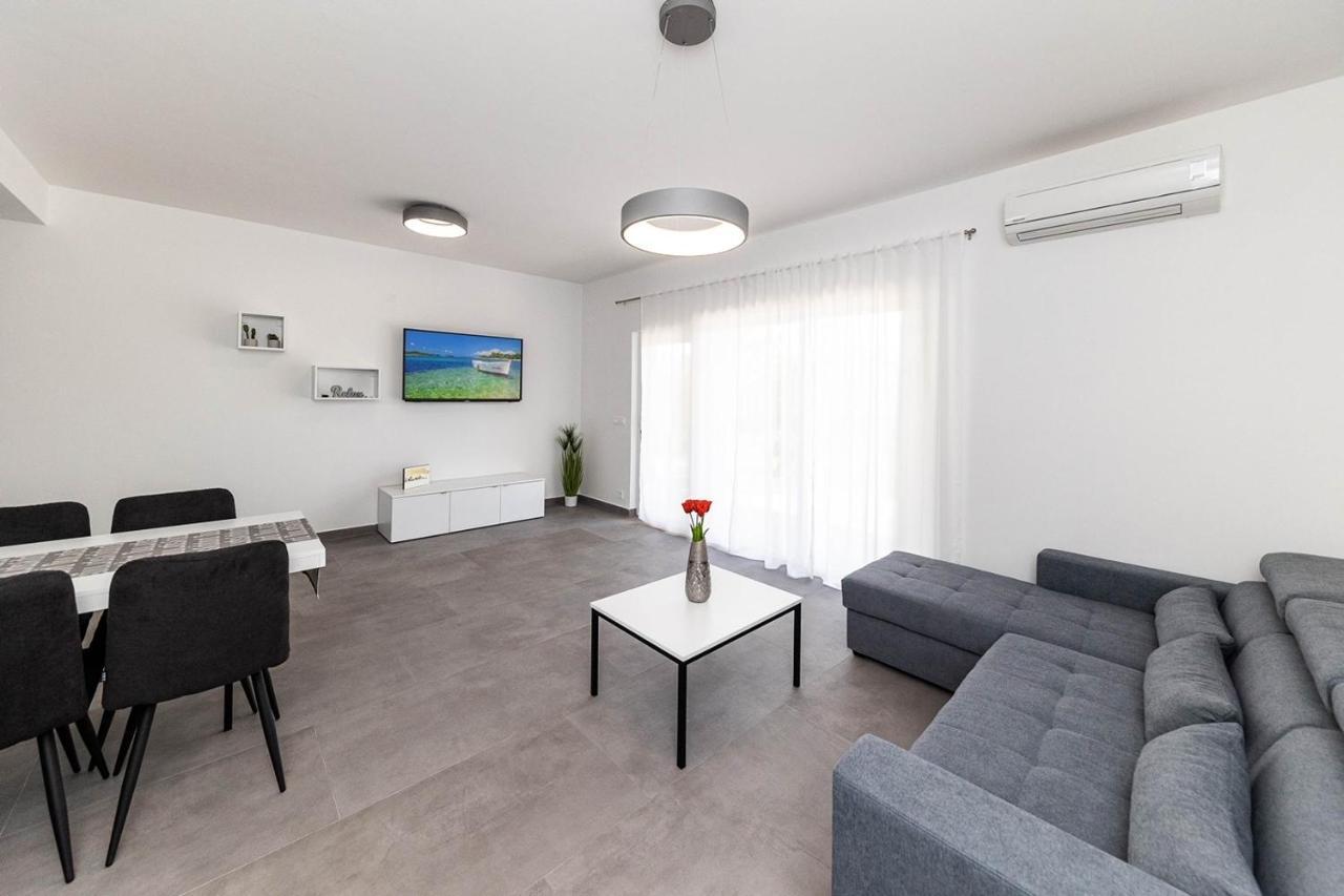 Apartments With A Parking Space Crikvenica - 5589 Екстер'єр фото